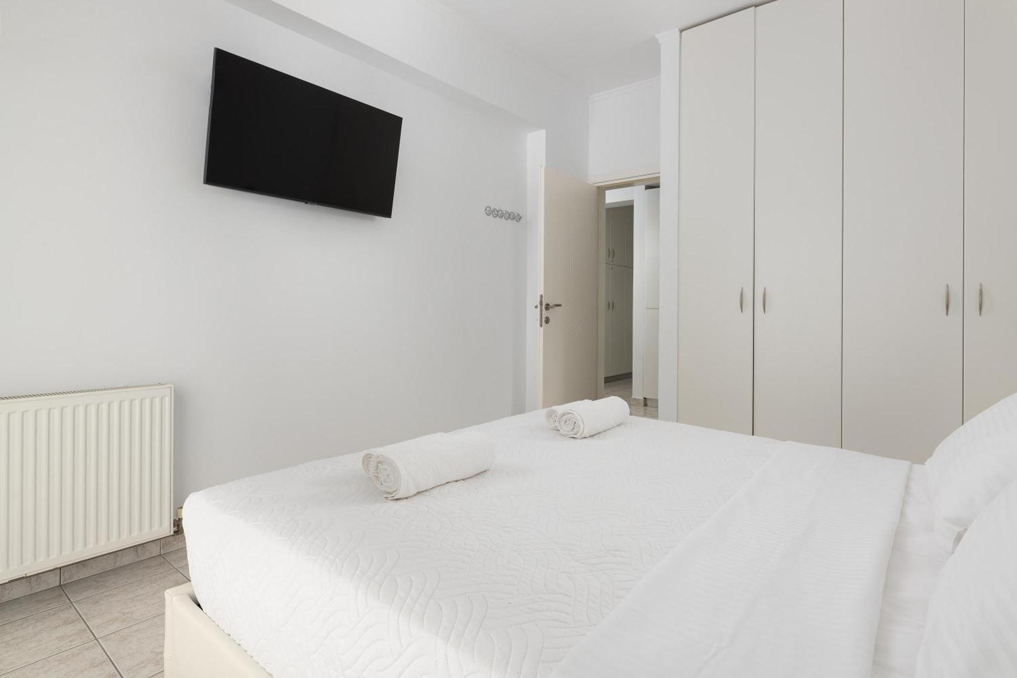 White&Blue Luxury Suites Jalisos Zewnętrze zdjęcie