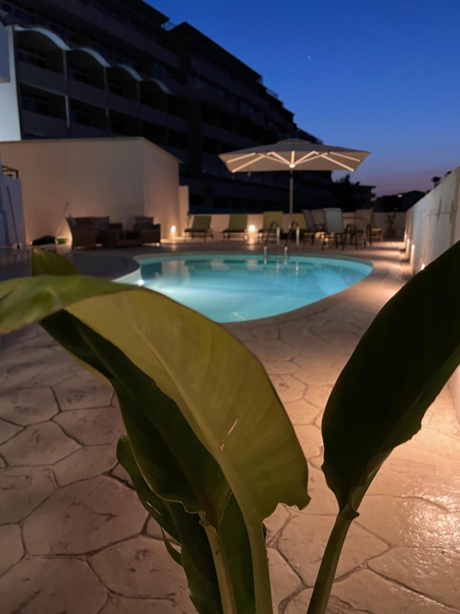 White&Blue Luxury Suites Jalisos Zewnętrze zdjęcie