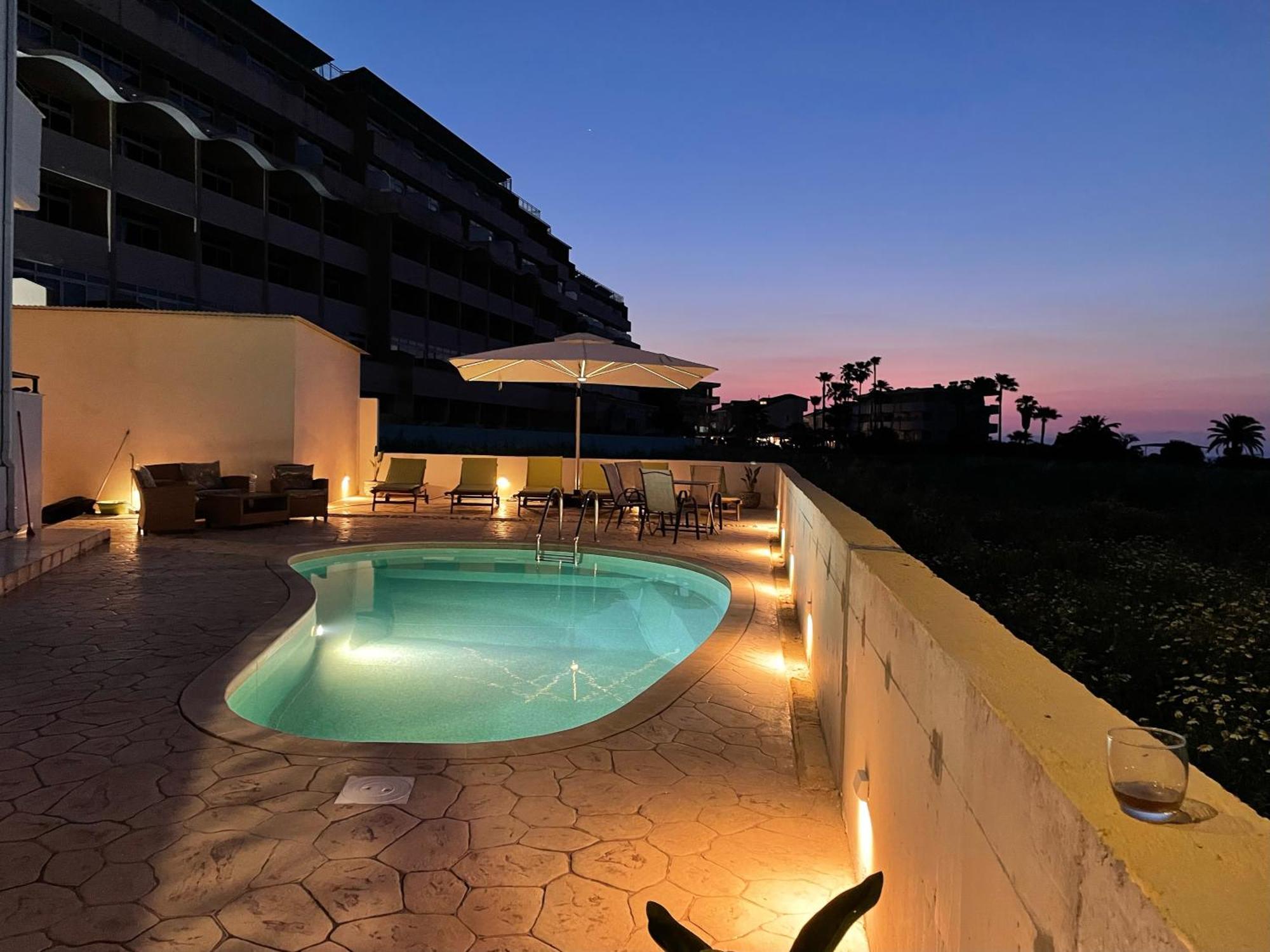 White&Blue Luxury Suites Jalisos Zewnętrze zdjęcie